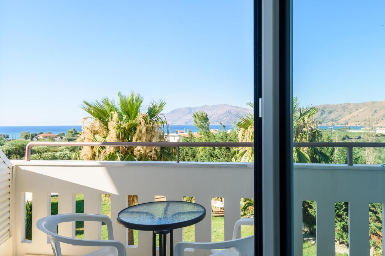 Regina Hotel Kissamos Exterior photo