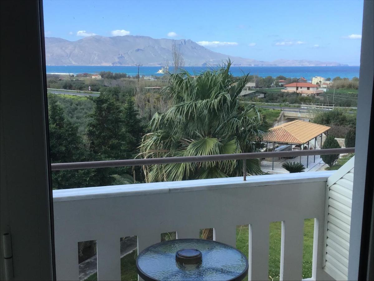 Regina Hotel Kissamos Exterior photo