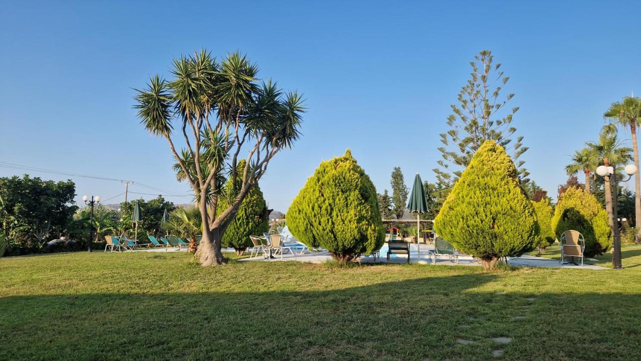 Regina Hotel Kissamos Exterior photo