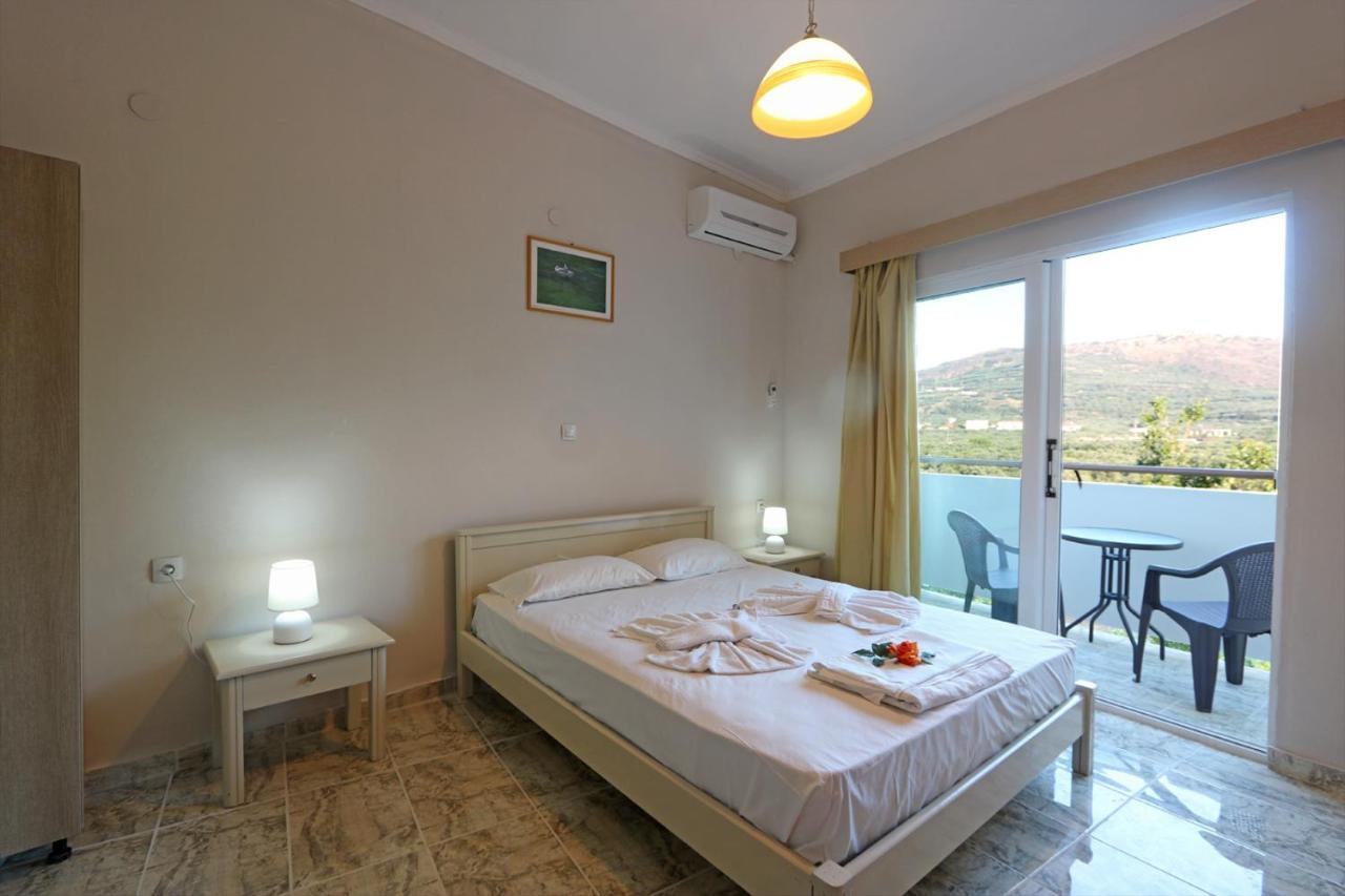 Regina Hotel Kissamos Exterior photo