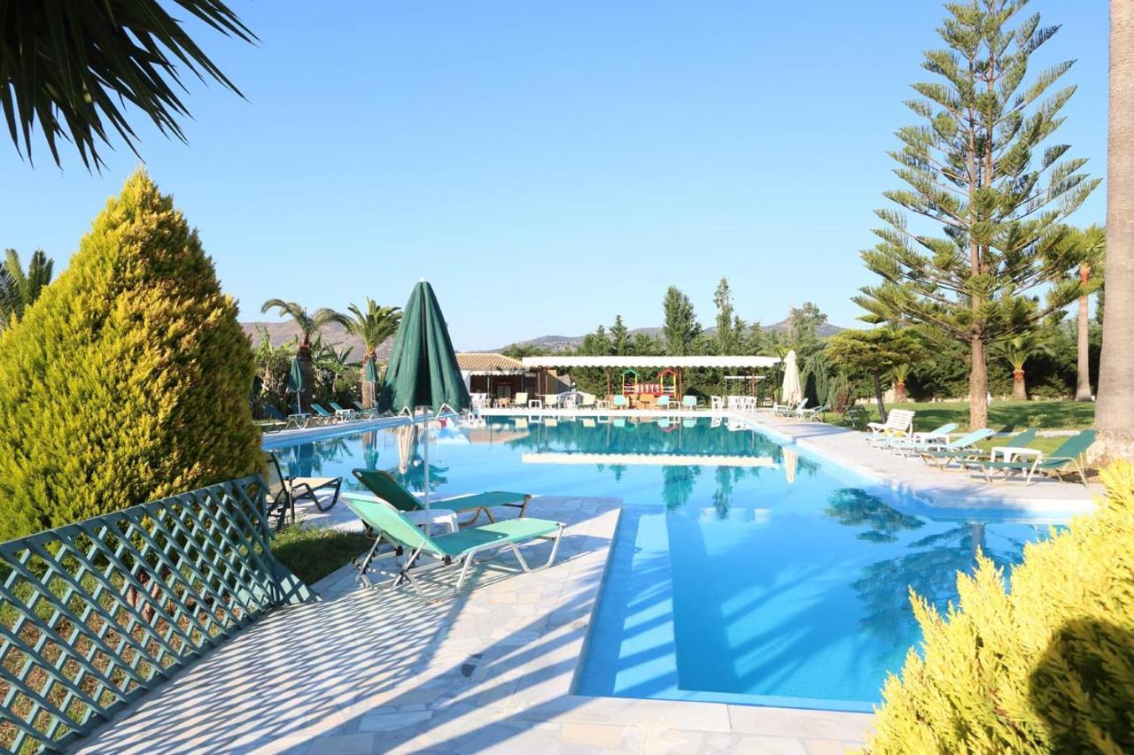 Regina Hotel Kissamos Exterior photo